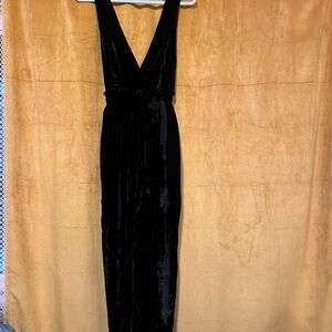 Elegant Black Velvet Jumpsuit